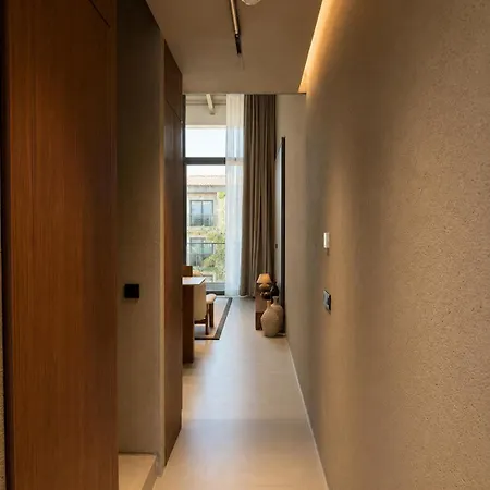 Voger Living Surf Edition Hotel